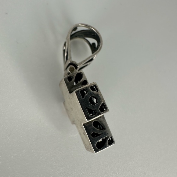 Silpada Serling Silver Reversible Filigree Cross Pendant Vintage - Picture 5 of 5